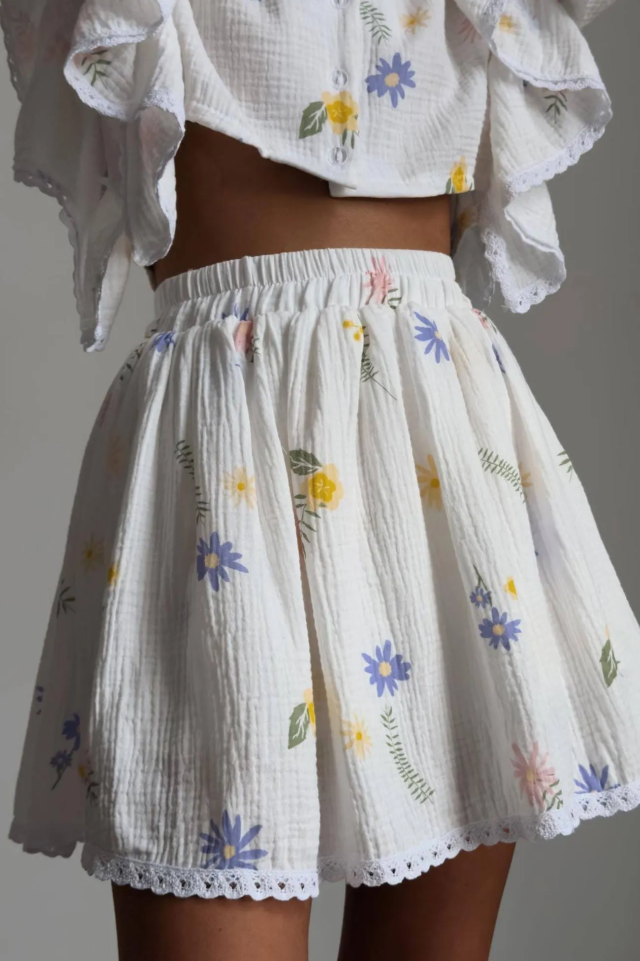 Ruffle Sleeve Printed Crop Top Skirt Suits